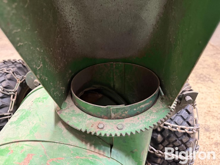 john-deere-726-image-8