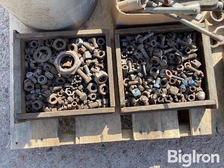 wrenches,-washers,-hardware-&-springs-image-13