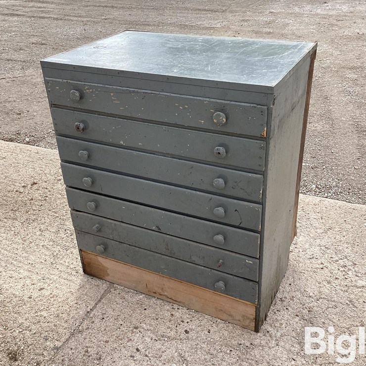 7 Drawer Wooden Cabinet