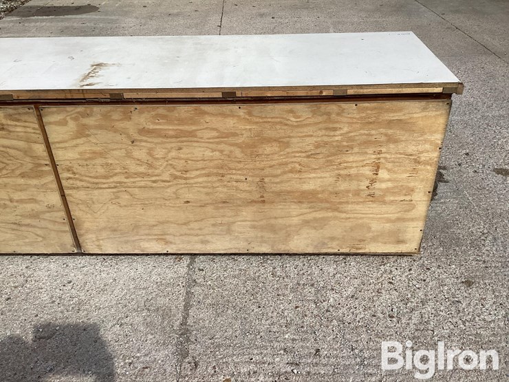 work-bench-w/-drawers-image-14