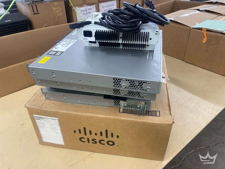 misc-cisco-network-switches-image-4
