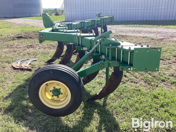 2013-john-deere-915-image-14