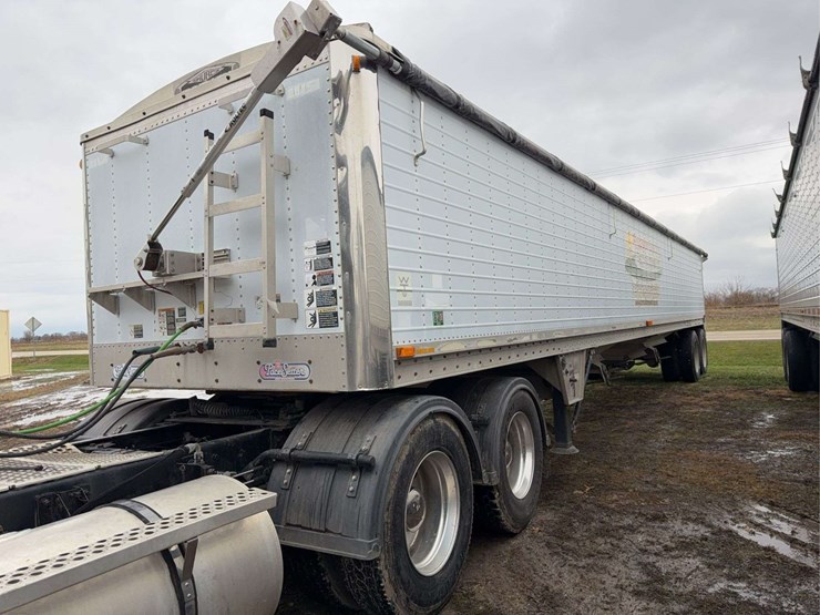 2000-wilson-ag-hopper-image-3