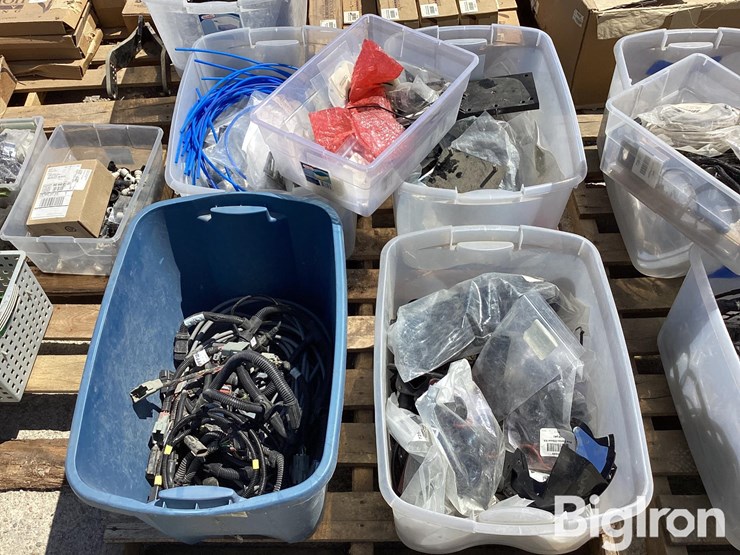 precision-planting-pallets-of-parts-image-17