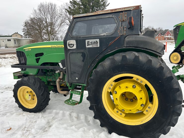 john-deere-5101en-image-2