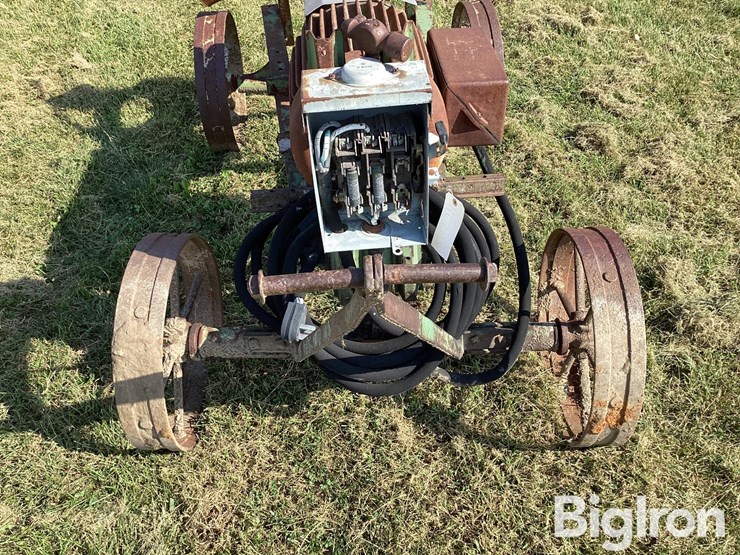 baldor-electric-motor-on-cart-w/-drive-system-image-9