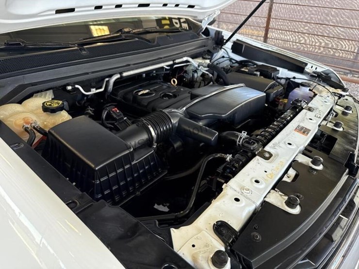 2016-chevrolet-colorado-image-18