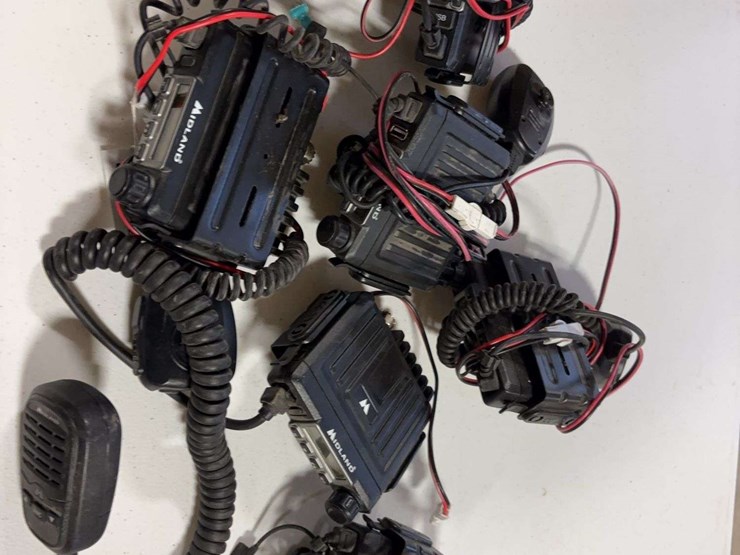 (6)-midland-radios-&-antennas-image-4