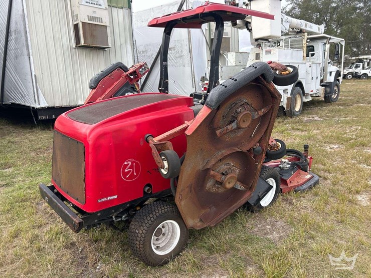 2018-toro-groundsmaster-4000d-image-3