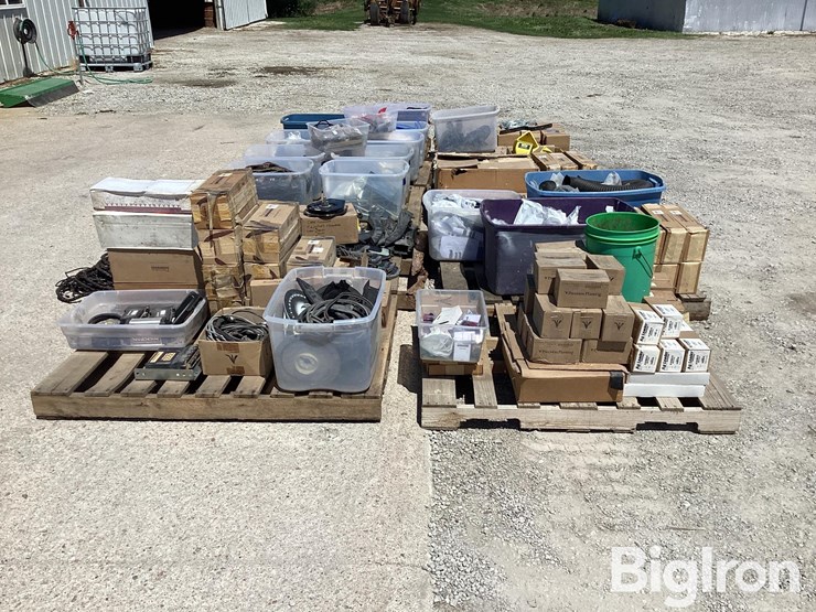 precision-planting-pallets-of-parts-image-6