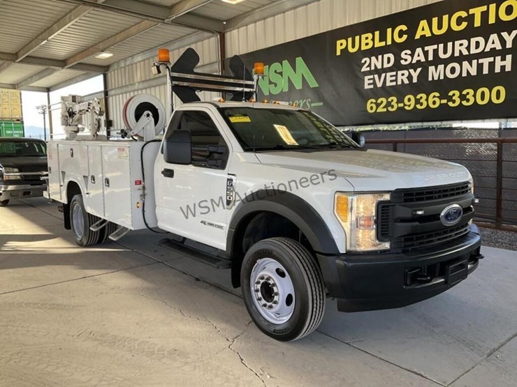 2017-ford-f550-image-2