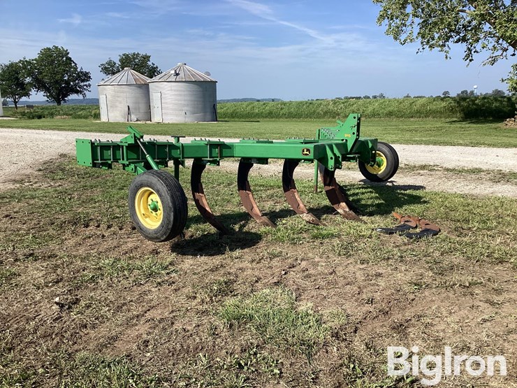 2013-john-deere-915-image-3