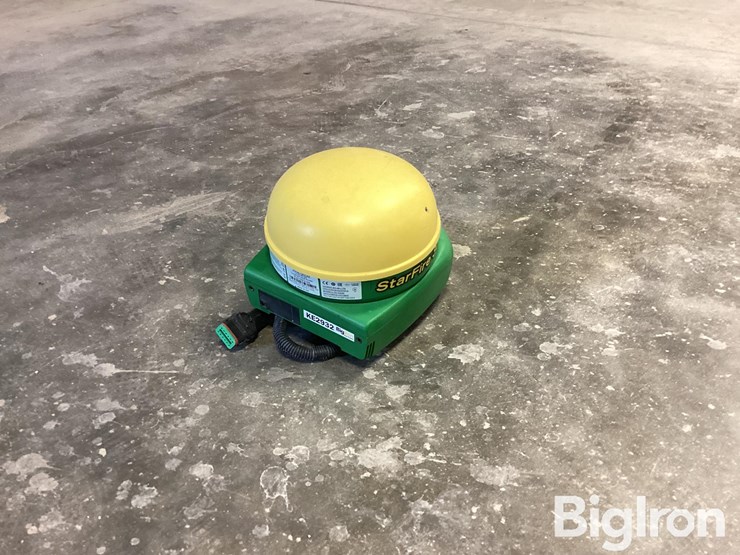 2015-john-deere-3000-image-1