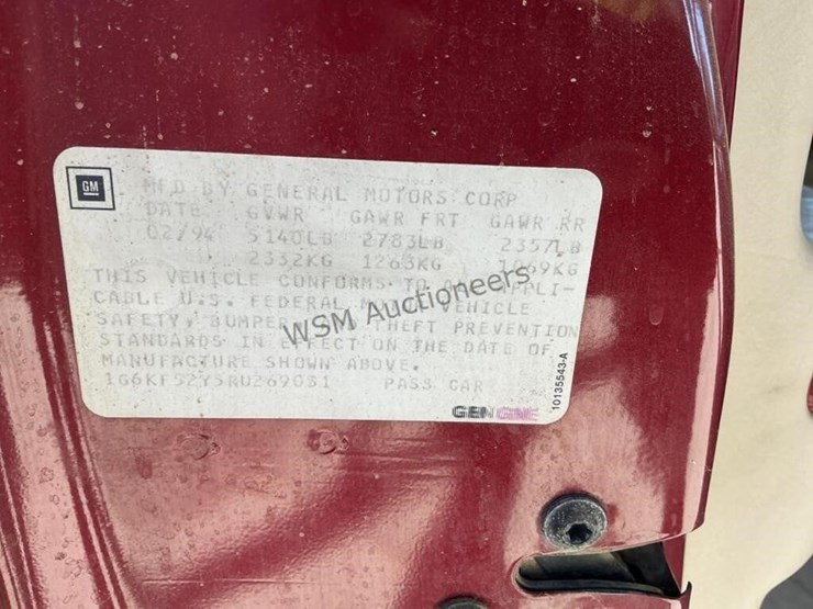 1994-cadillac-deville-concours-sdn-image-13