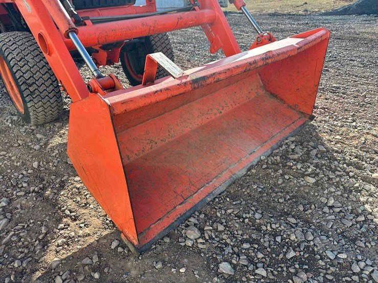 kubota-b7800-image-4