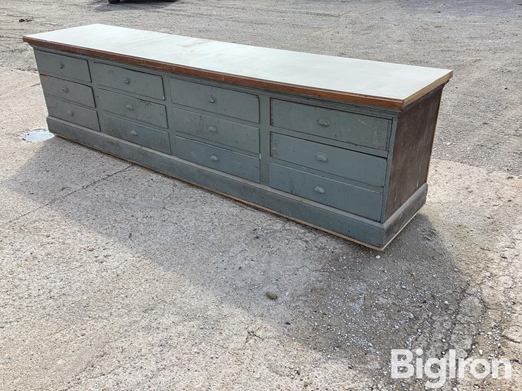 work-bench-w/-drawers-image-1