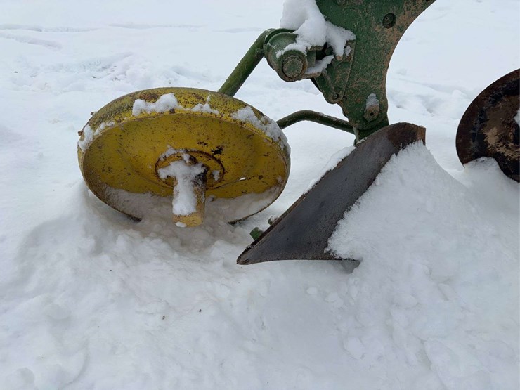 3-bottom-plow-image-7