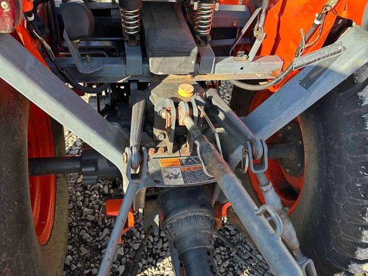 kubota-b7800-image-13