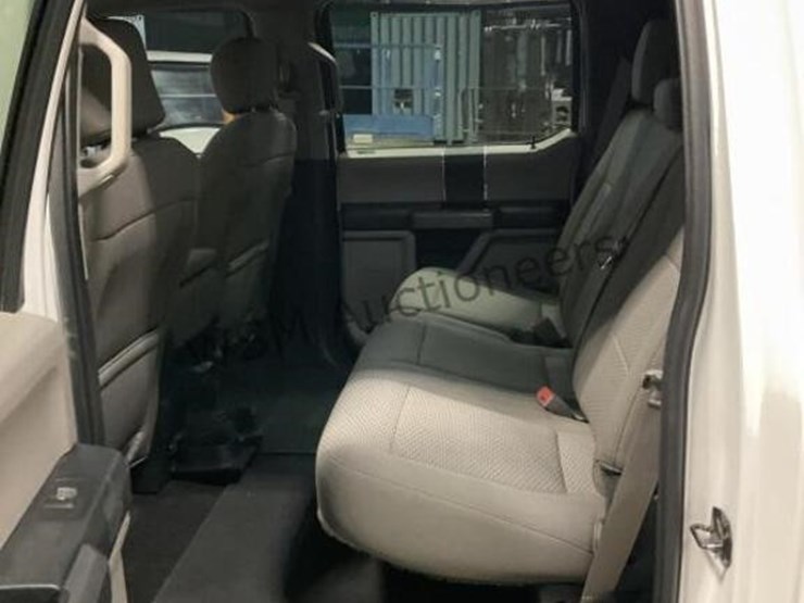 2018-ford-f150-xlt-image-23