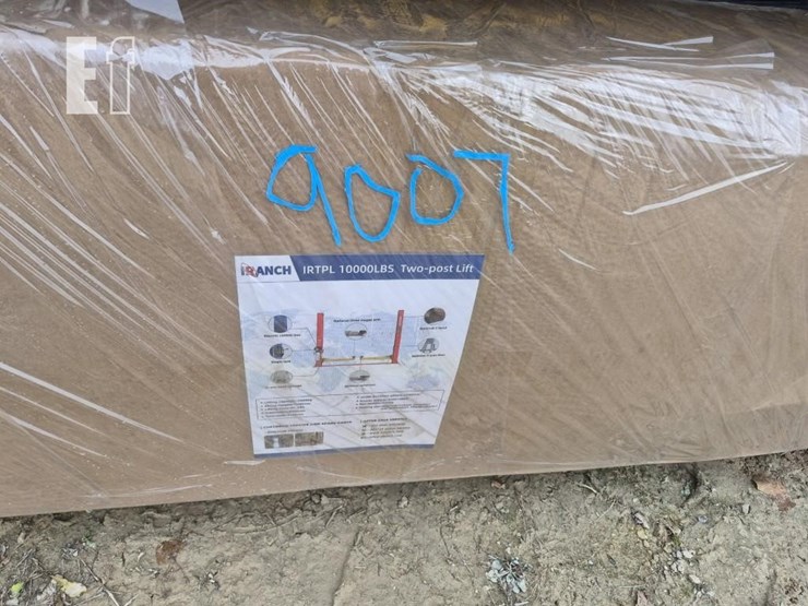 irlanch-two-post-10,000lb-lift-hoist-image-2