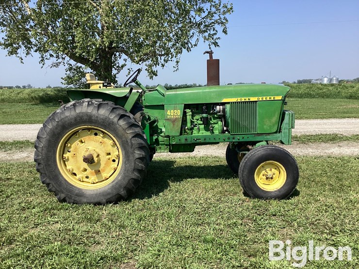 john-deere-4020-image-4