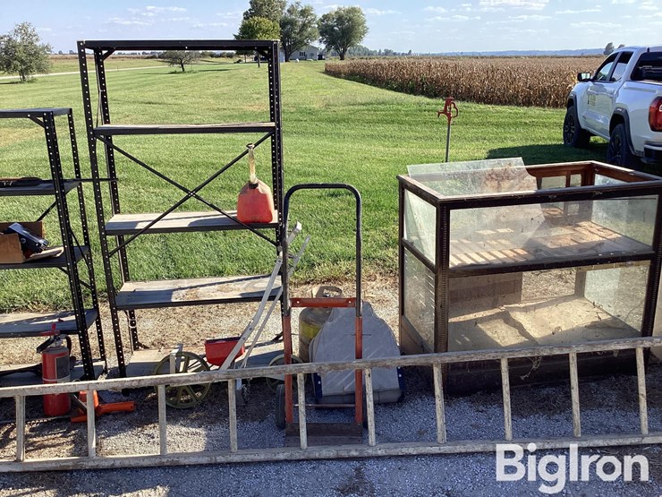 garage-cabinets,-tools,-shelving,-refrigerator,-fan,-miscellaneous-items-image-18