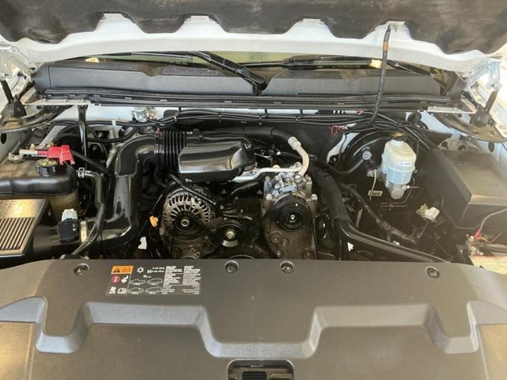 2012-chevrolet-silverado-1500-image-11