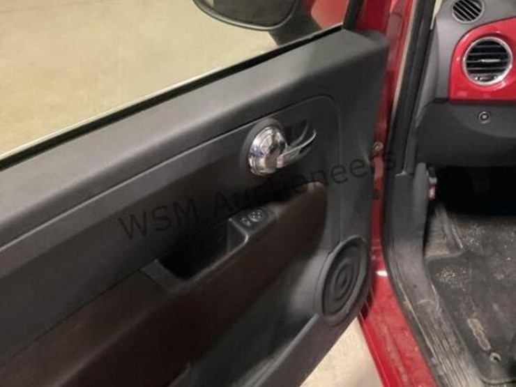 2014-fiat-500c-convertible-image-25