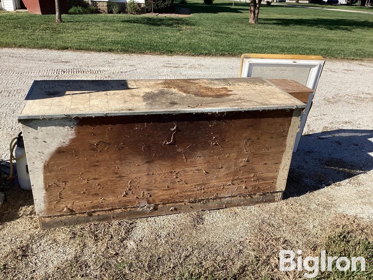 garage-cabinets,-tools,-shelving,-refrigerator,-fan,-miscellaneous-items-image-16