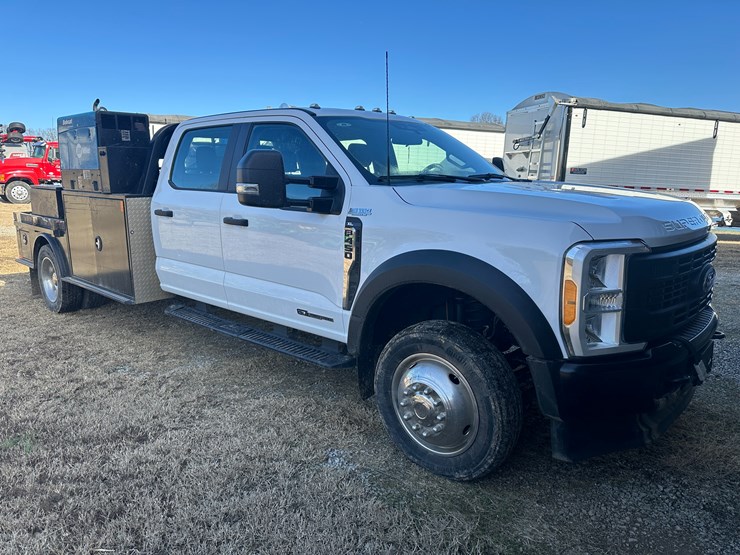 ford-f450-xl-image-2