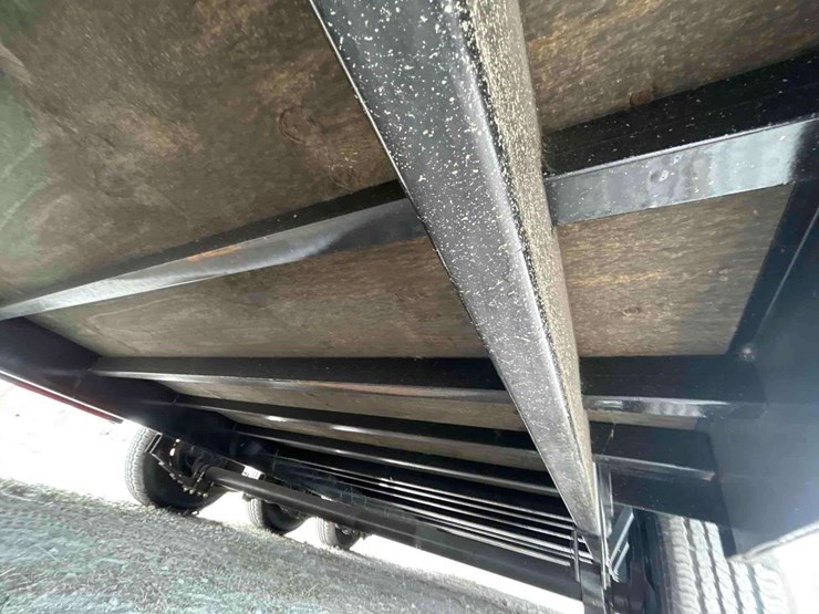 2025-nationcraft-8.5x36tta3-38ft-tri-axle-enclosed-trailer-image-13