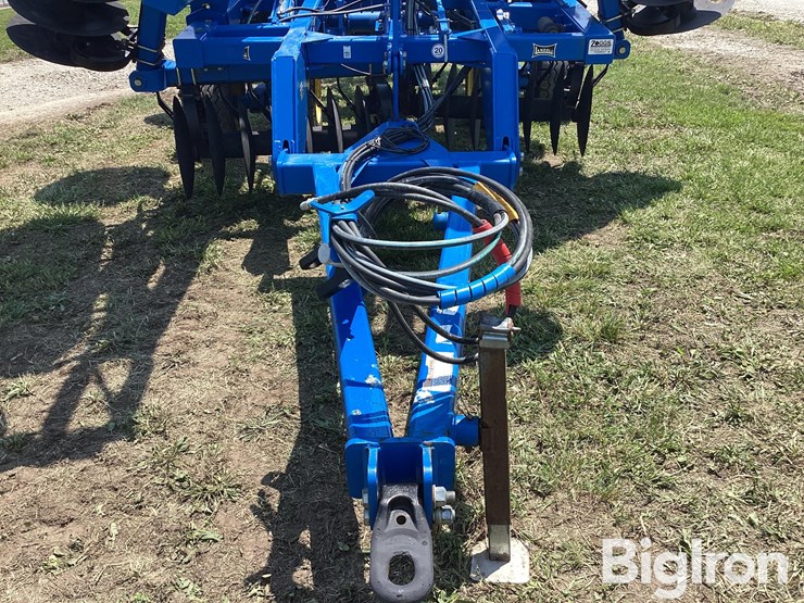 2012-landoll-7431-29-image-9