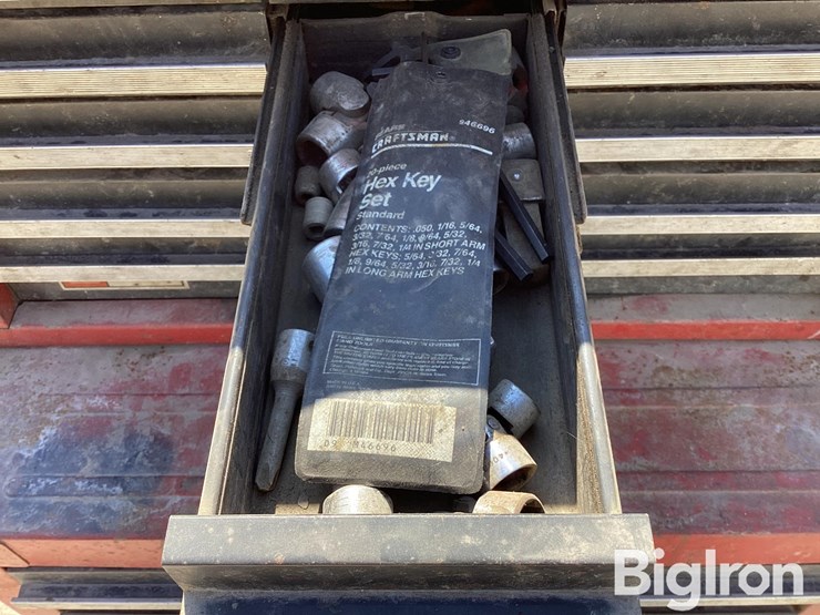 sears-craftsman-toolbox-w/-tools-image-17