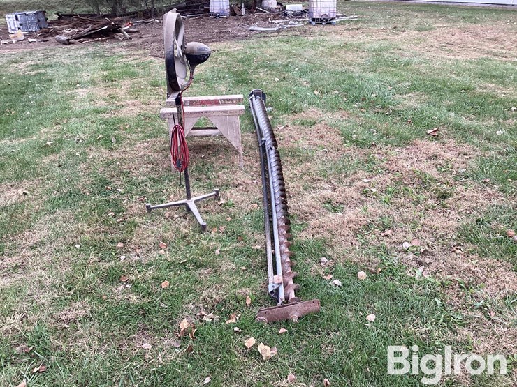 sweep-auger,-metal-saw-horses,-fan-image-6