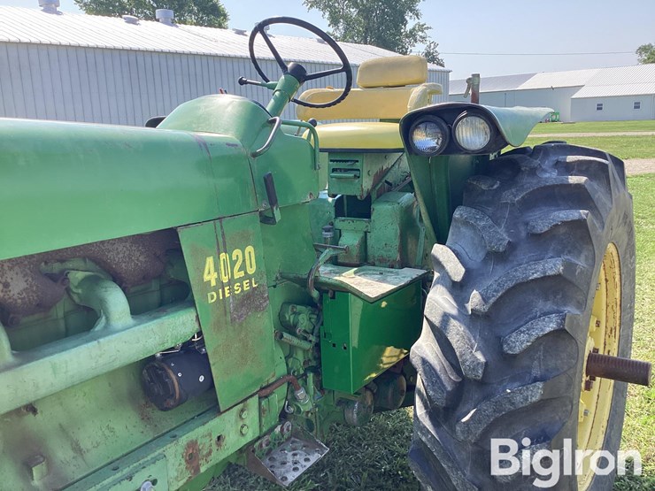 john-deere-4020-image-17