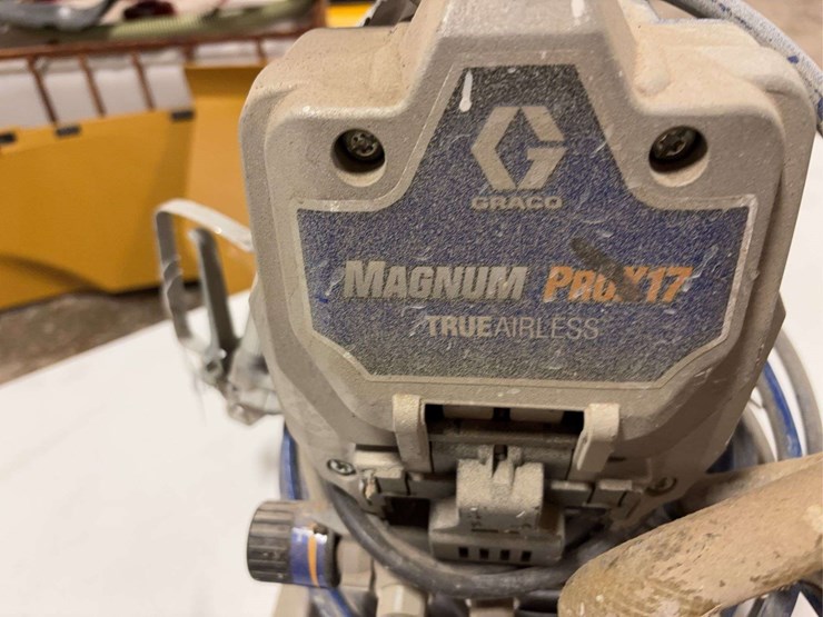 graco-magnum-airless-paint-sprayer-image-2