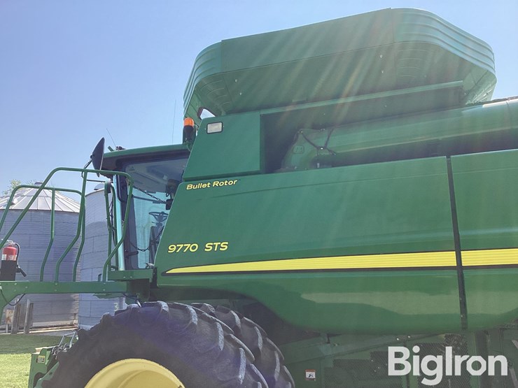 john-deere-2010-image-19