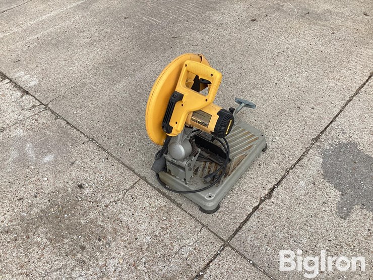 dewalt-chop-saw-image-5