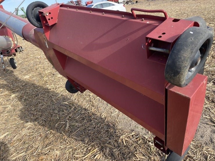 mayrath-13"x83’-swing-away-auger-image-5