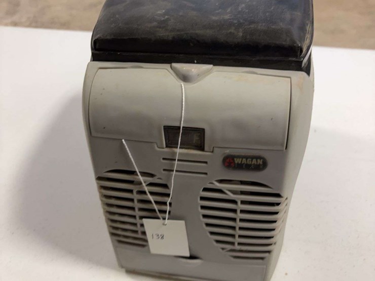 12-volt-cab-ac/heat-cooler-image-2