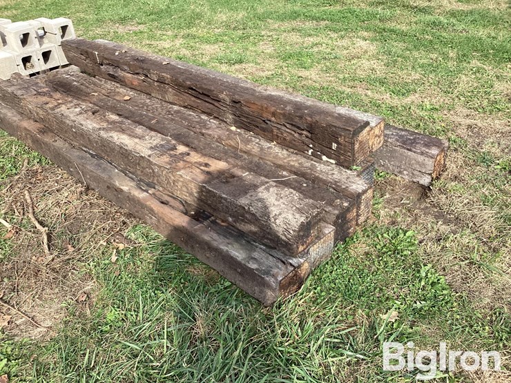 10'-railroad-ties-&-half-concrete-blocks-image-12