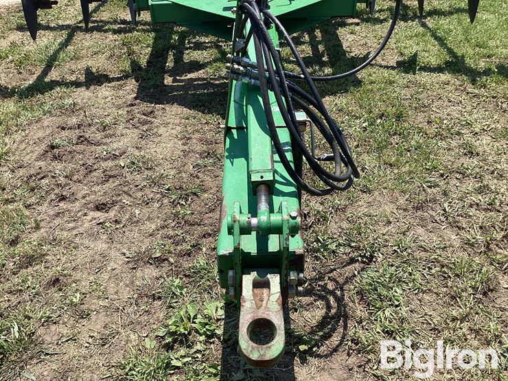 john-deere-2700-image-9