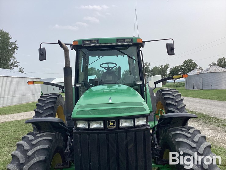 john-deere-8410-image-11