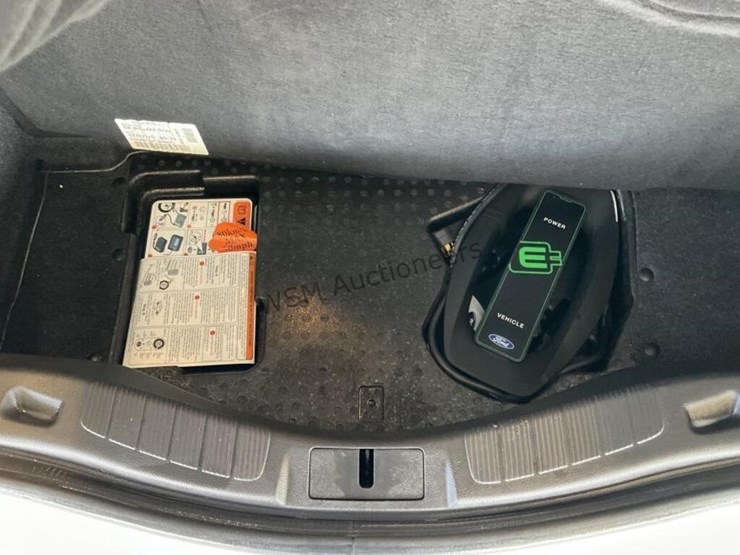 2016-ford-fusion-hybrid-sdn-image-10