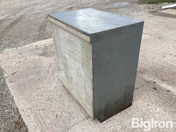 7-drawer-wooden-cabinet-image-5