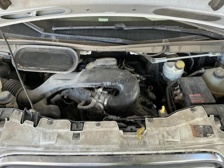 2018-ford-transit-image-12