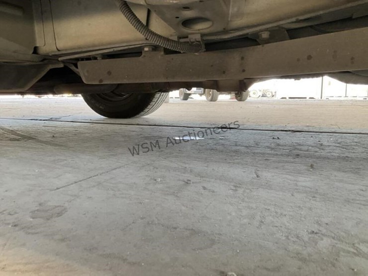 chevrolet-traverse-ls-image-27