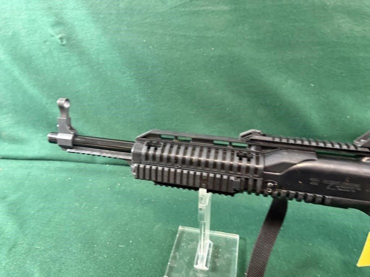 hi-point-mdl.4095-40-s&w-carbine-image-12