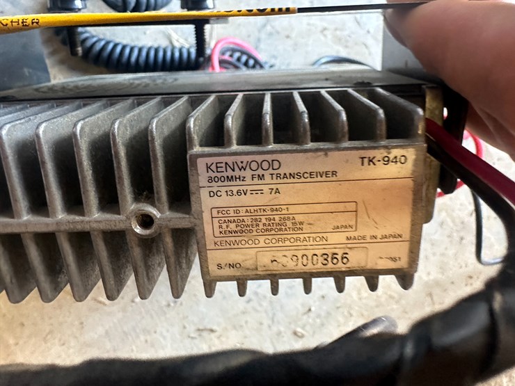 #35585-•-lot-of-(10)-kenwood-radio-transceivers-image-6