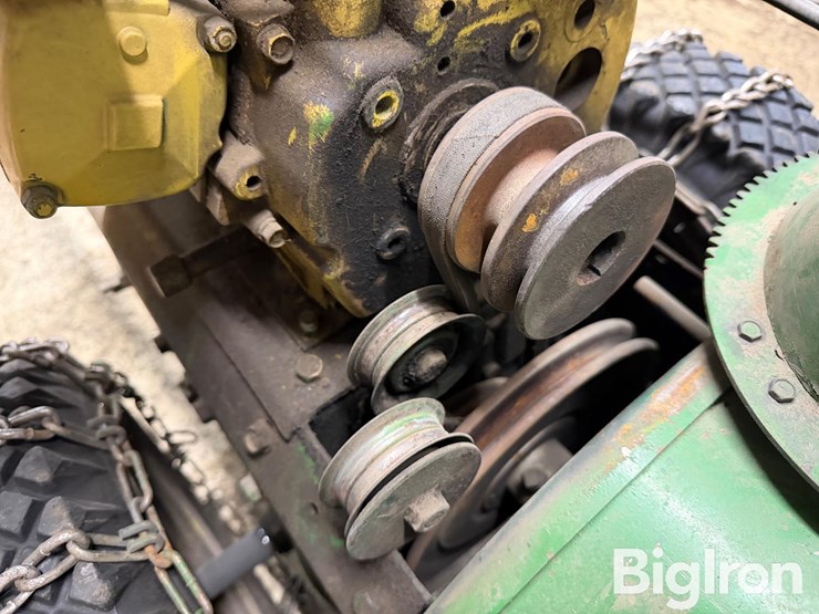 john-deere-726-image-10